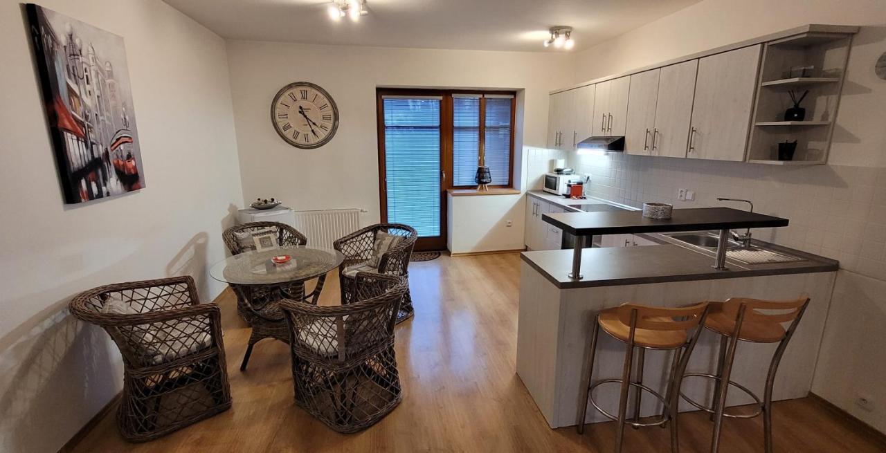 Apartmany U Lva Prachatice Exterior foto